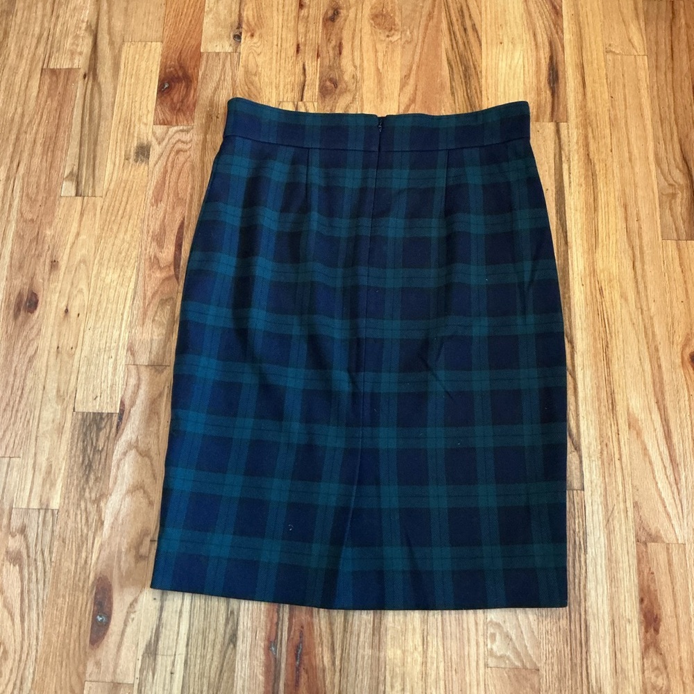 Ann Taylor Green and Navy Plaid Pencil Skirt